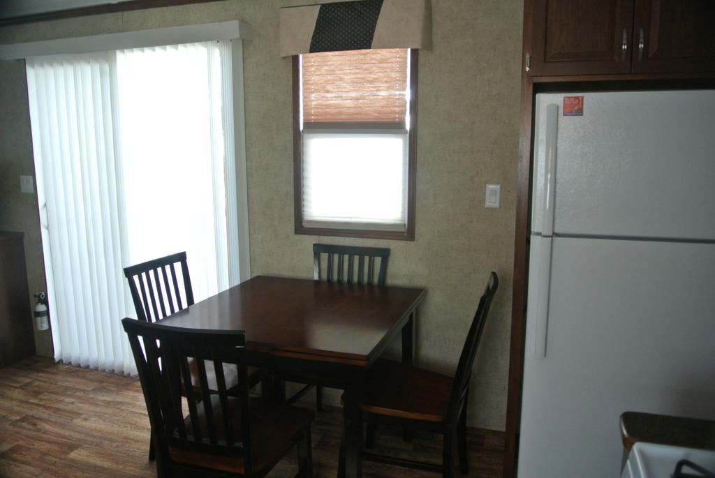 Sherkston Shores Beach Resort Port Colborne Δωμάτιο φωτογραφία